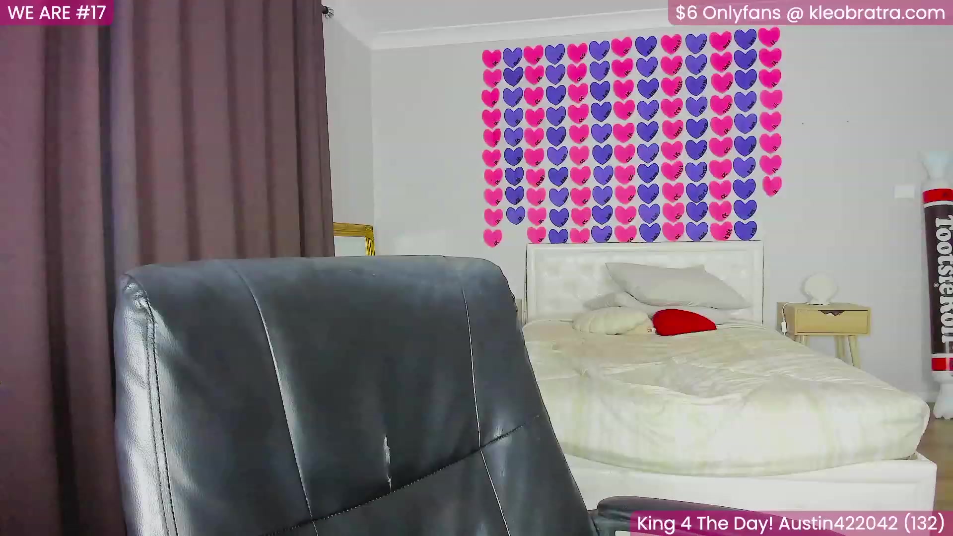 Gallery image thumbnail from KleoBratra's myfreecams stream on, 08/31/2023, 10:01 image 20 of 20