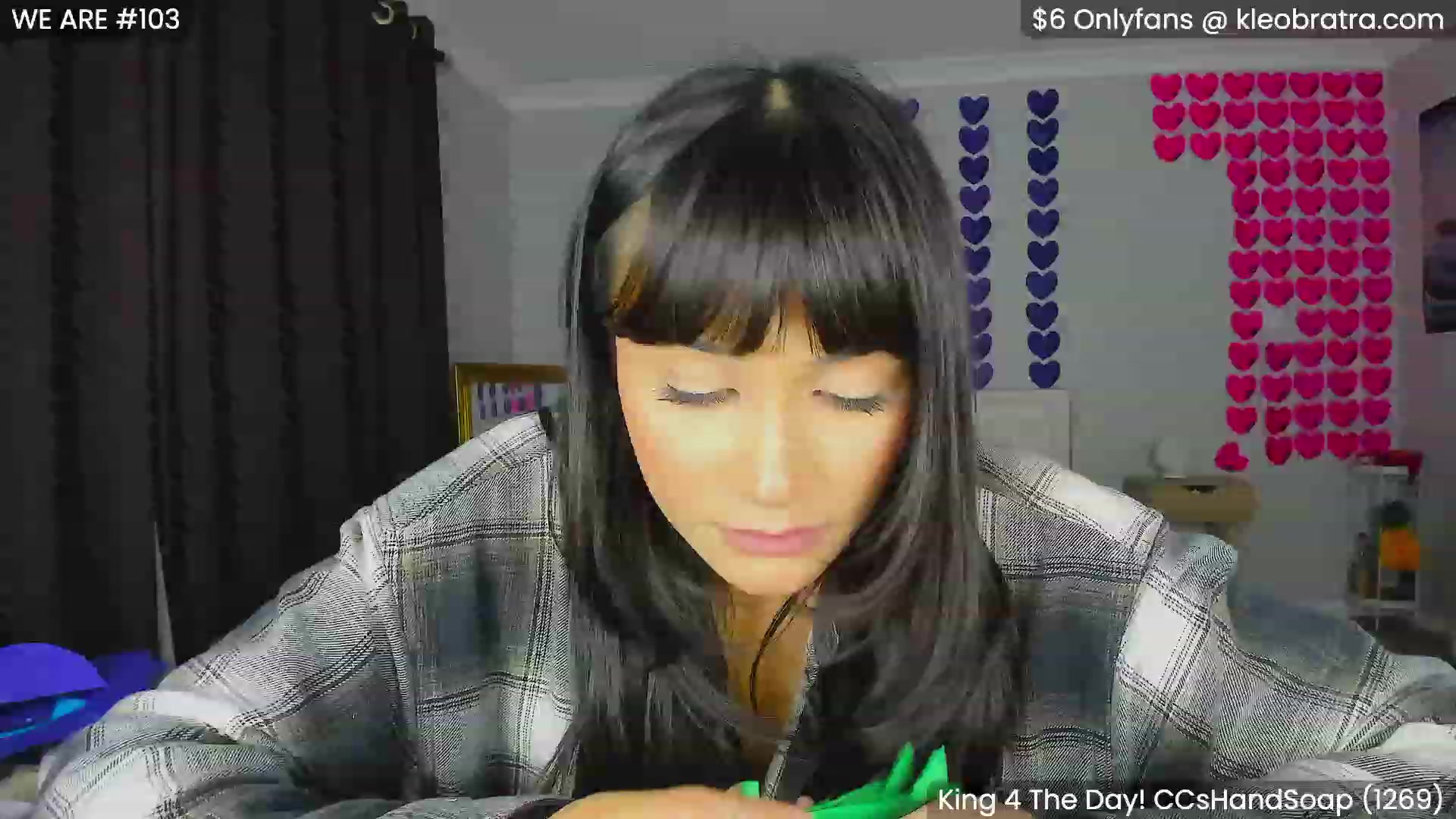 Gallery image thumbnail from KleoBratra's myfreecams stream on, 09/04/2023, 13:20 image 16 of 20