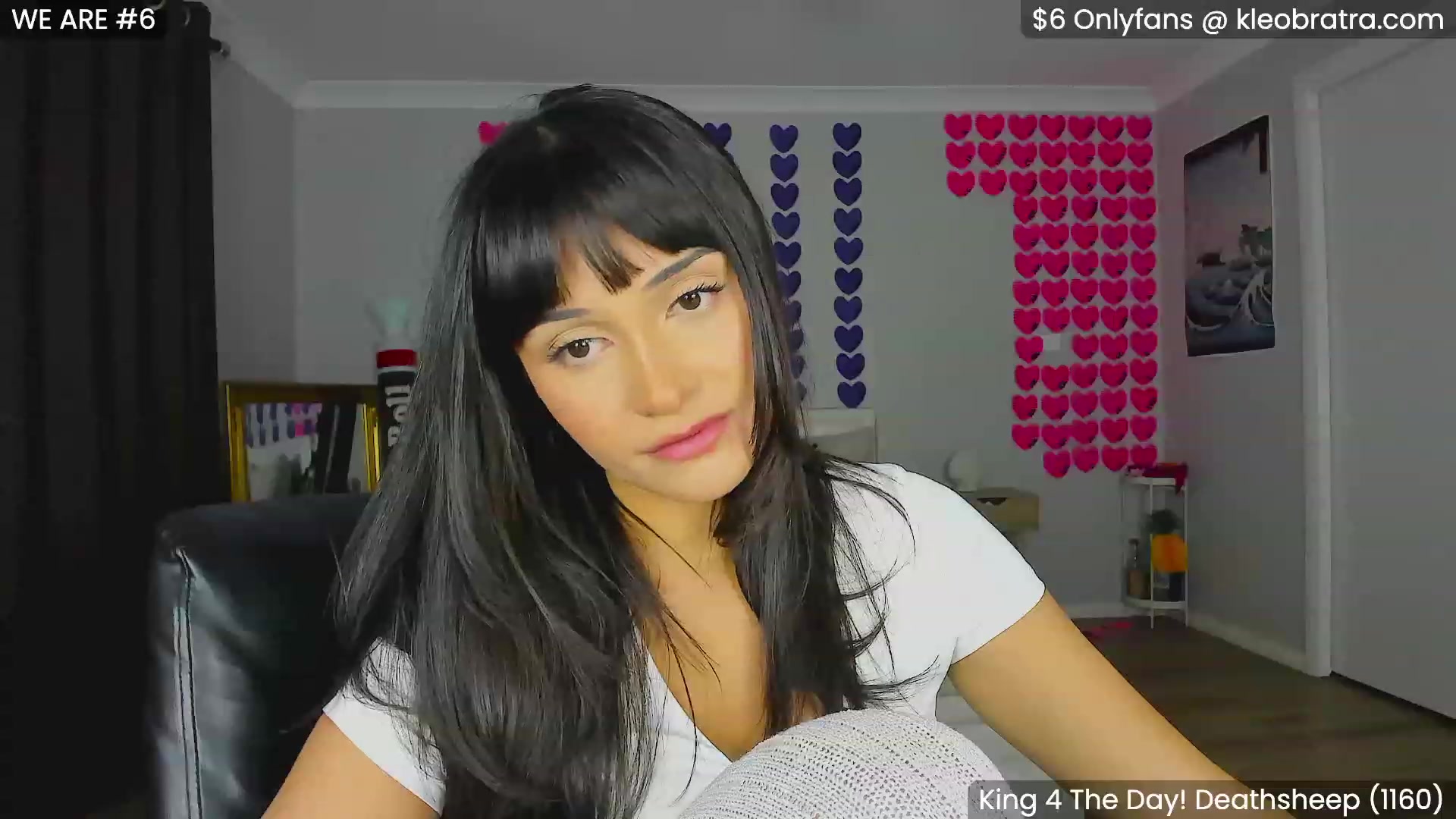 Gallery image thumbnail from KleoBratra's myfreecams stream on, 09/15/2023, 14:41 image 6 of 20