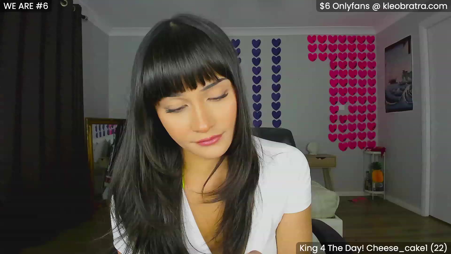 Gallery image thumbnail from KleoBratra's myfreecams stream on, 09/17/2023, 08:39 image 8 of 20