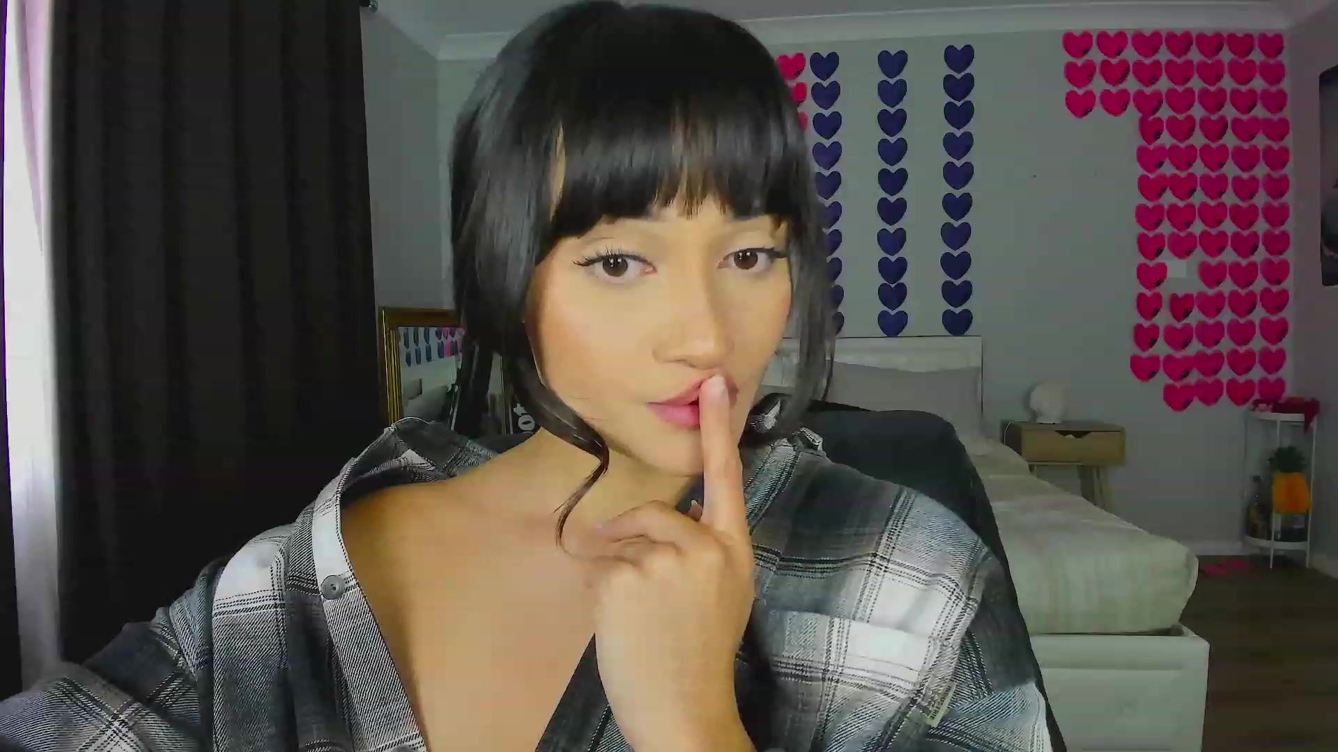 Gallery image thumbnail from KleoBratra's myfreecams stream on, 09/21/2023, 03:46 image 11 of 20