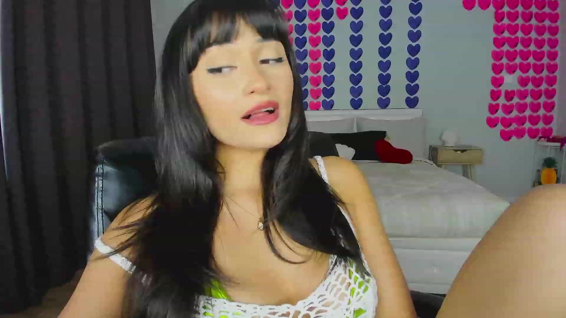 Gallery image thumbnail from KleoBratra's myfreecams stream on, 09/25/2023, 04:35 image 9 of 20