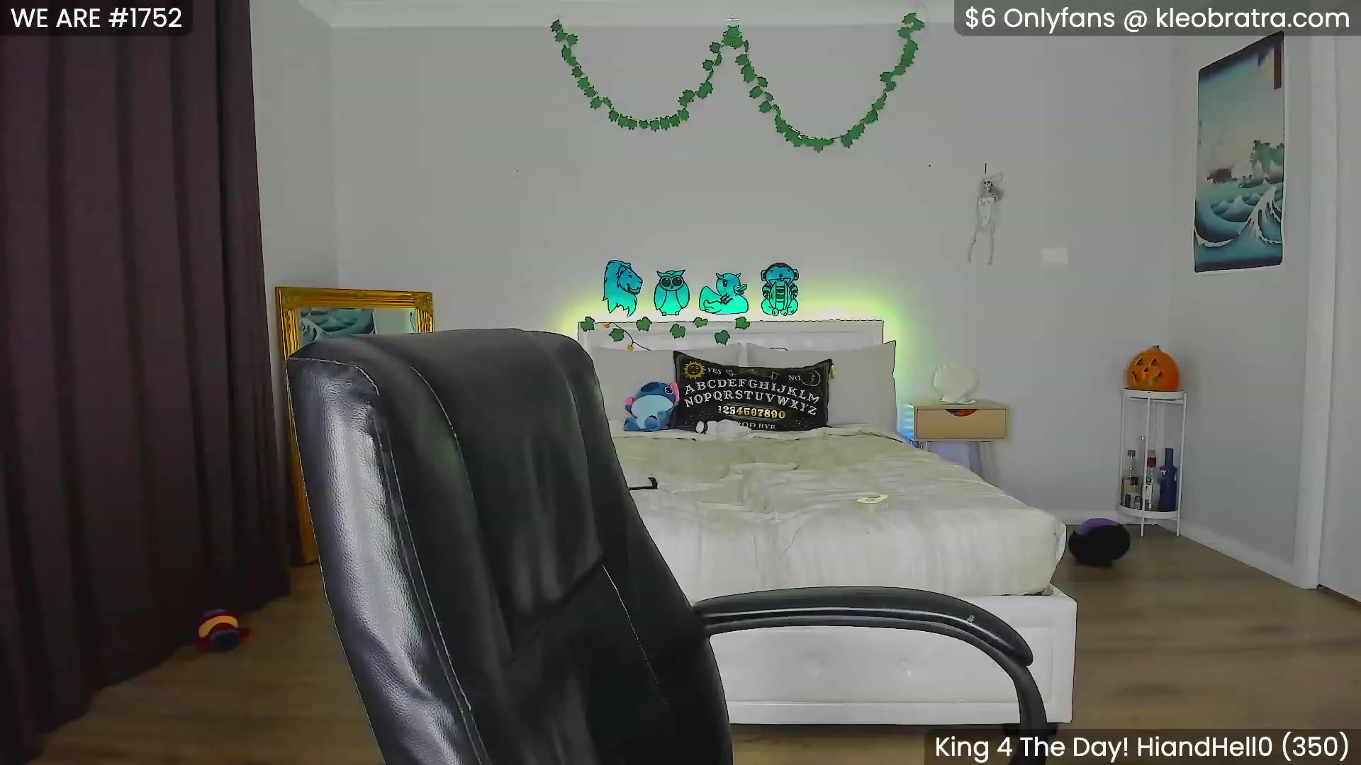 Gallery image thumbnail from KleoBratra's myfreecams stream on, 10/03/2023, 10:25 image 16 of 20