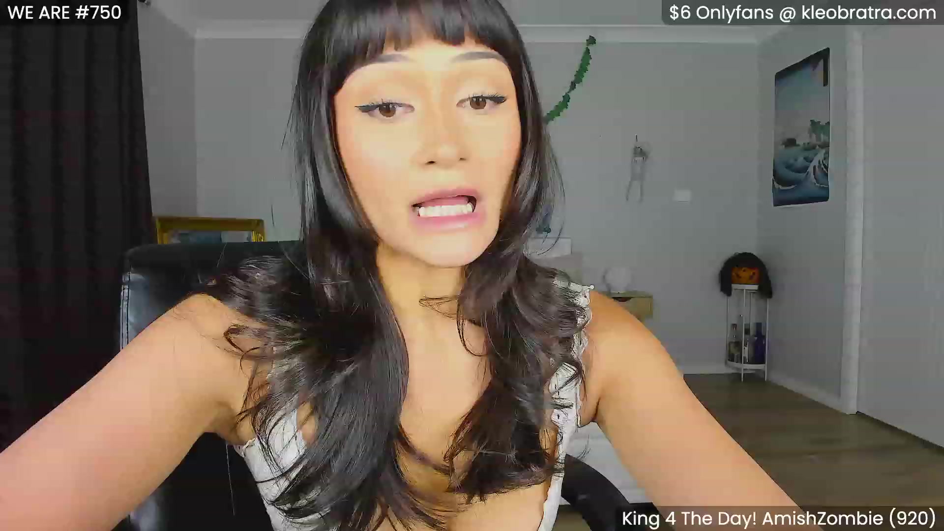 Gallery image thumbnail from KleoBratra's myfreecams stream on, 10/05/2023, 02:48 image 16 of 20