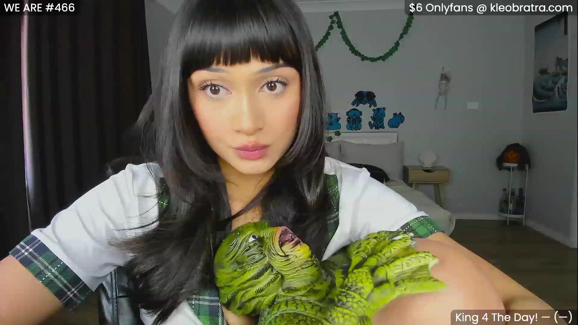 Gallery image thumbnail from KleoBratra's myfreecams stream on, 10/09/2023, 05:00 image 7 of 20