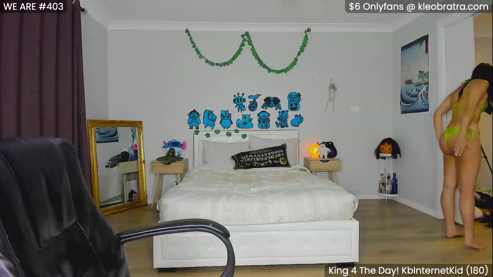 Gallery image thumbnail from KleoBratra's myfreecams stream on, 10/11/2023, 05:26 image 6 of 20