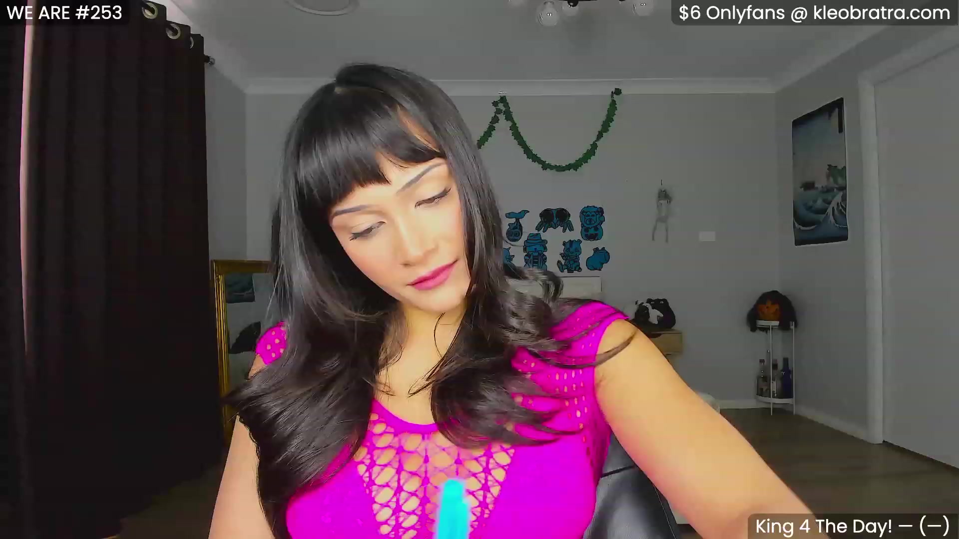 Gallery image thumbnail from KleoBratra's myfreecams stream on, 10/16/2023, 23:14 image 6 of 20