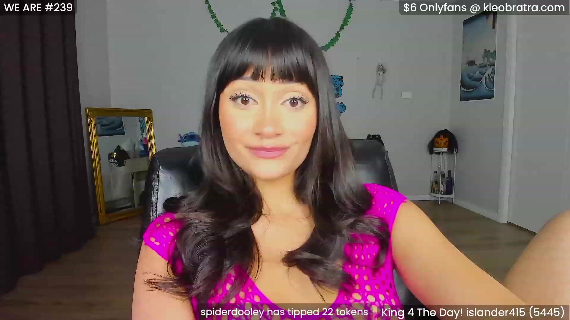 Gallery image thumbnail from KleoBratra's myfreecams stream on, 10/20/2023, 06:57 image 19 of 20