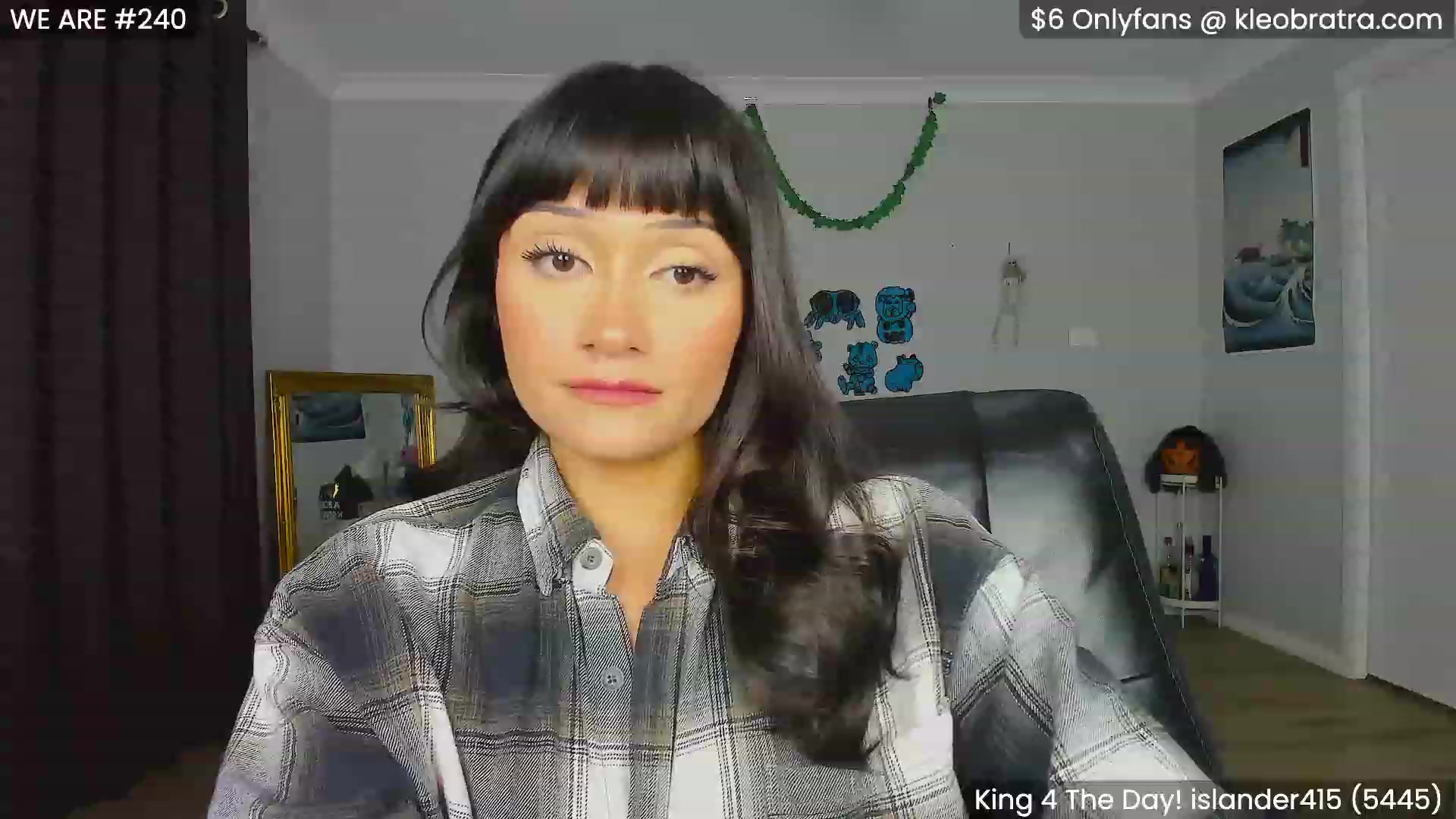Gallery image thumbnail from KleoBratra's myfreecams stream on, 10/20/2023, 06:57 image 9 of 20