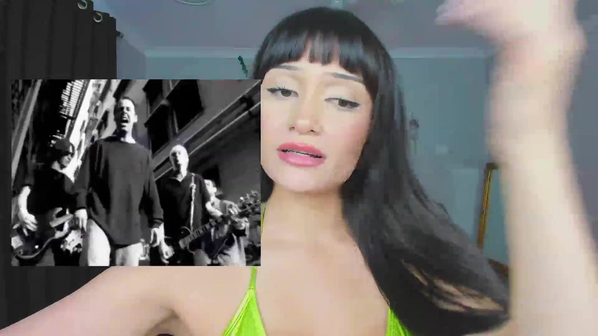Gallery image thumbnail from KleoBratra's myfreecams stream on, 10/24/2023, 08:17 image 14 of 20