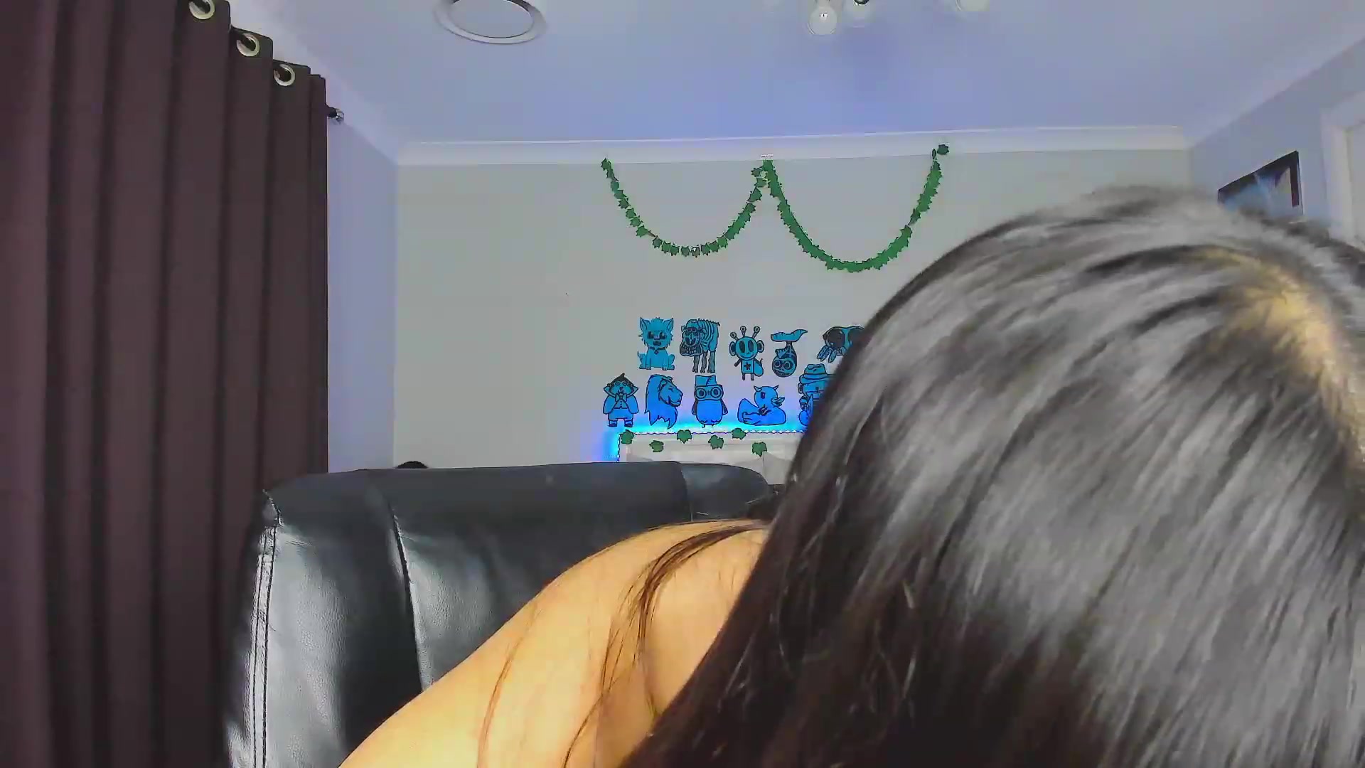 Gallery image thumbnail from KleoBratra's myfreecams stream on, 10/24/2023, 08:17 image 16 of 20
