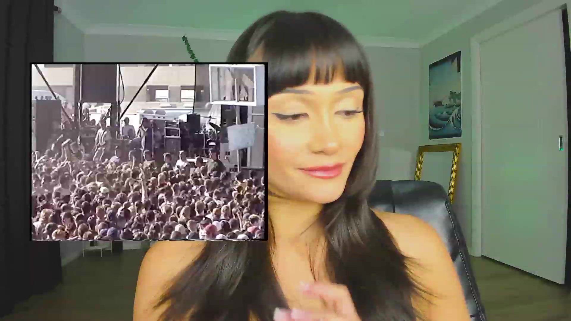 Gallery image thumbnail from KleoBratra's myfreecams stream on, 10/24/2023, 08:17 image 13 of 20