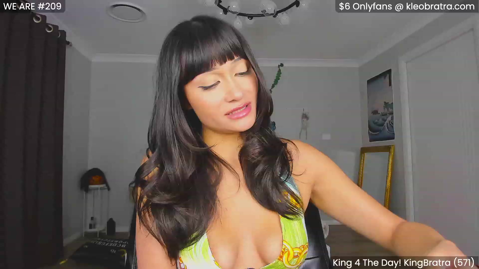Gallery image thumbnail from KleoBratra's myfreecams stream on, 10/26/2023, 13:30 image 19 of 20