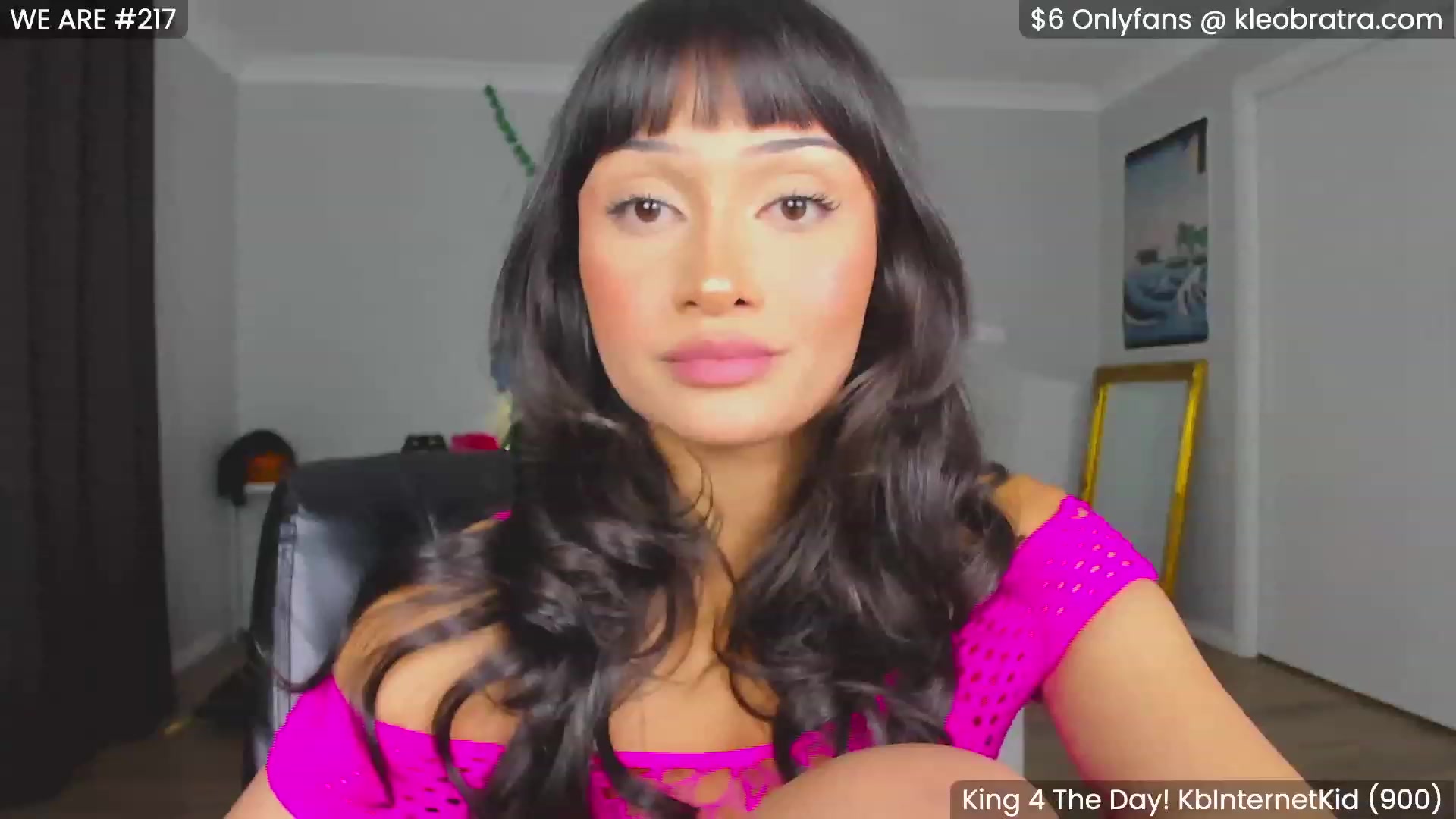 Gallery image thumbnail from KleoBratra's myfreecams stream on, 10/27/2023, 07:49 image 7 of 20