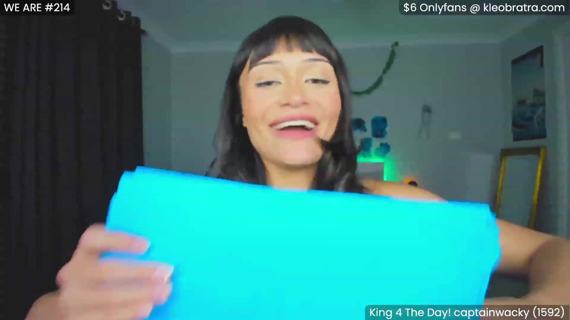 Gallery image thumbnail from KleoBratra's myfreecams stream on, 10/27/2023, 14:03 image 1 of 20