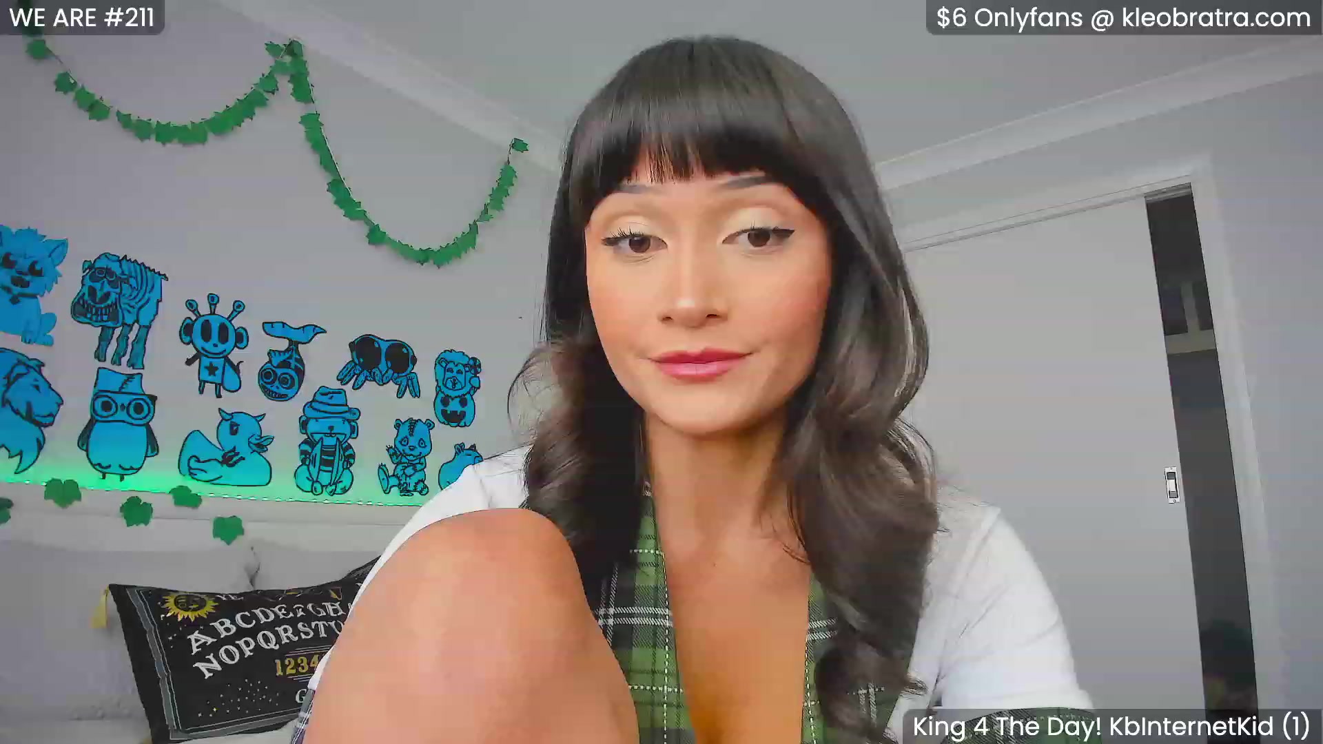 Gallery image thumbnail from KleoBratra's myfreecams stream on, 10/29/2023, 01:25 image 4 of 20