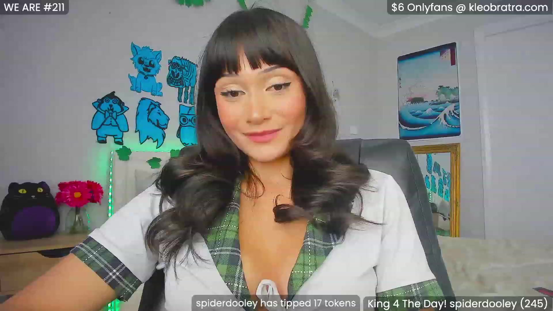 Gallery image thumbnail from KleoBratra's myfreecams stream on, 10/29/2023, 03:07 image 7 of 20