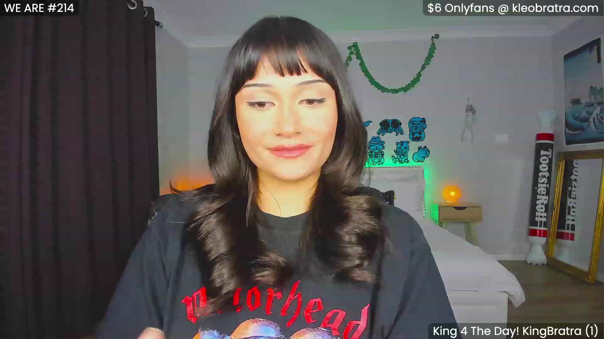 Gallery image thumbnail from KleoBratra's myfreecams stream on, 10/29/2023, 13:40 image 16 of 20