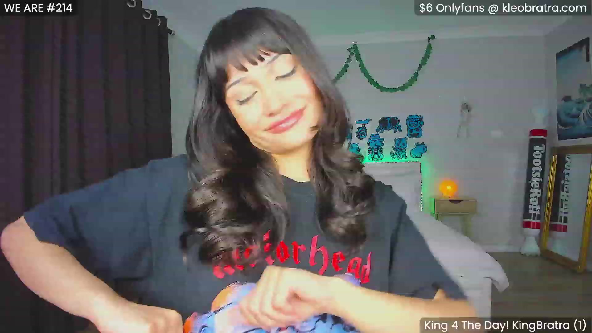 Gallery image thumbnail from KleoBratra's myfreecams stream on, 10/29/2023, 13:40 image 19 of 20