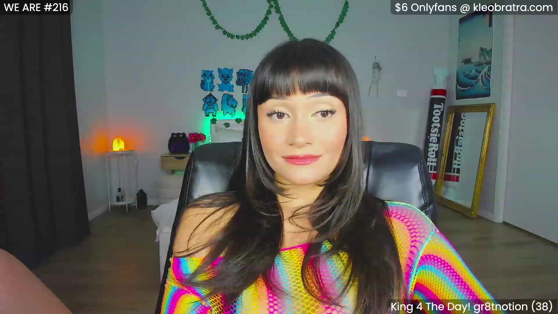 Gallery image thumbnail from KleoBratra's myfreecams stream on, 10/30/2023, 04:53 image 3 of 20