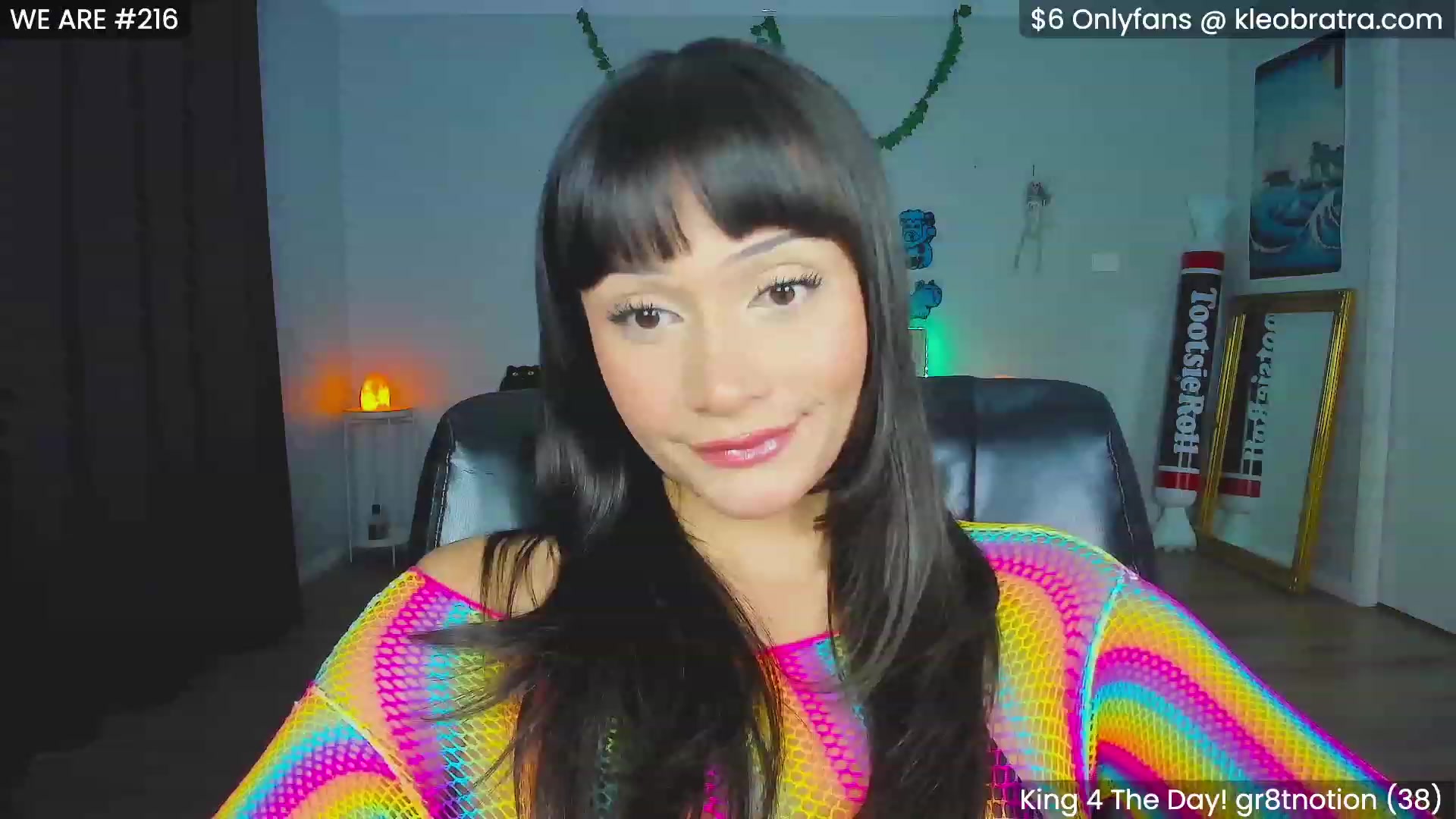 Gallery image thumbnail from KleoBratra's myfreecams stream on, 10/30/2023, 04:53 image 15 of 20