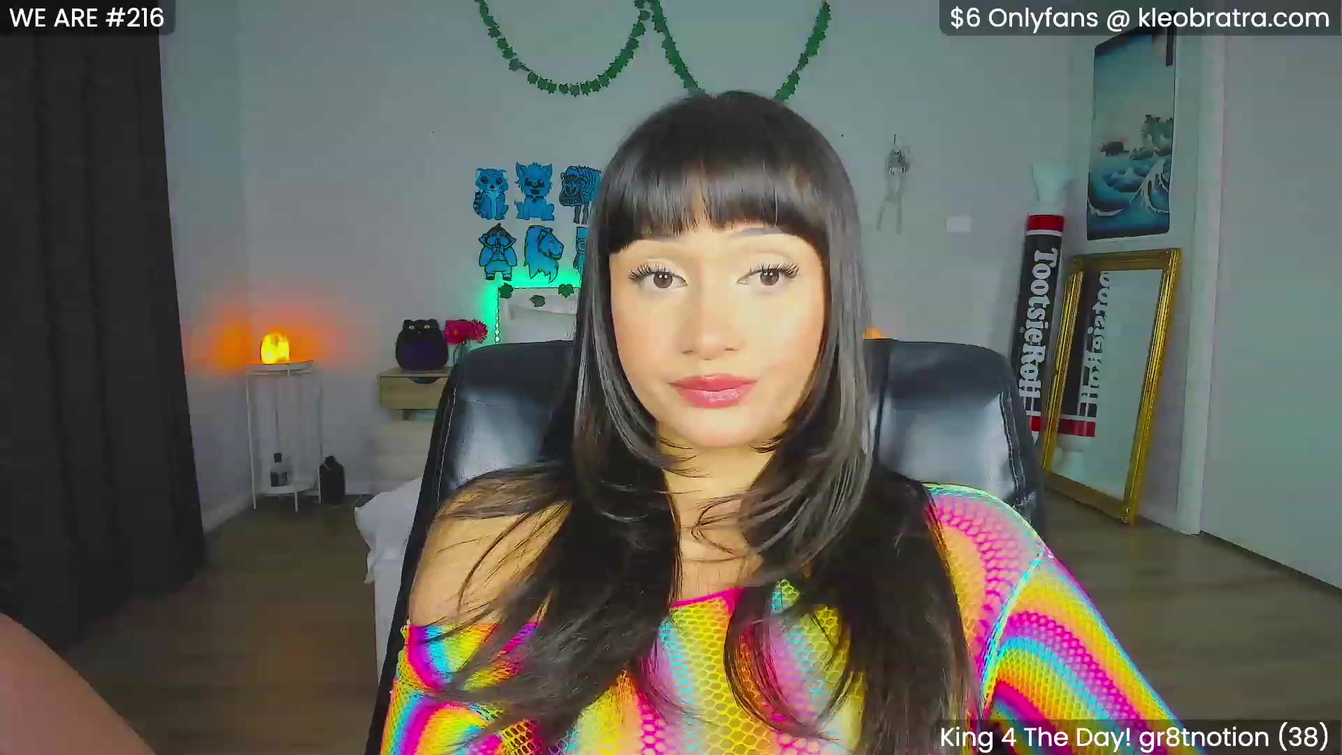 Gallery image thumbnail from KleoBratra's myfreecams stream on, 10/30/2023, 04:53 image 2 of 20