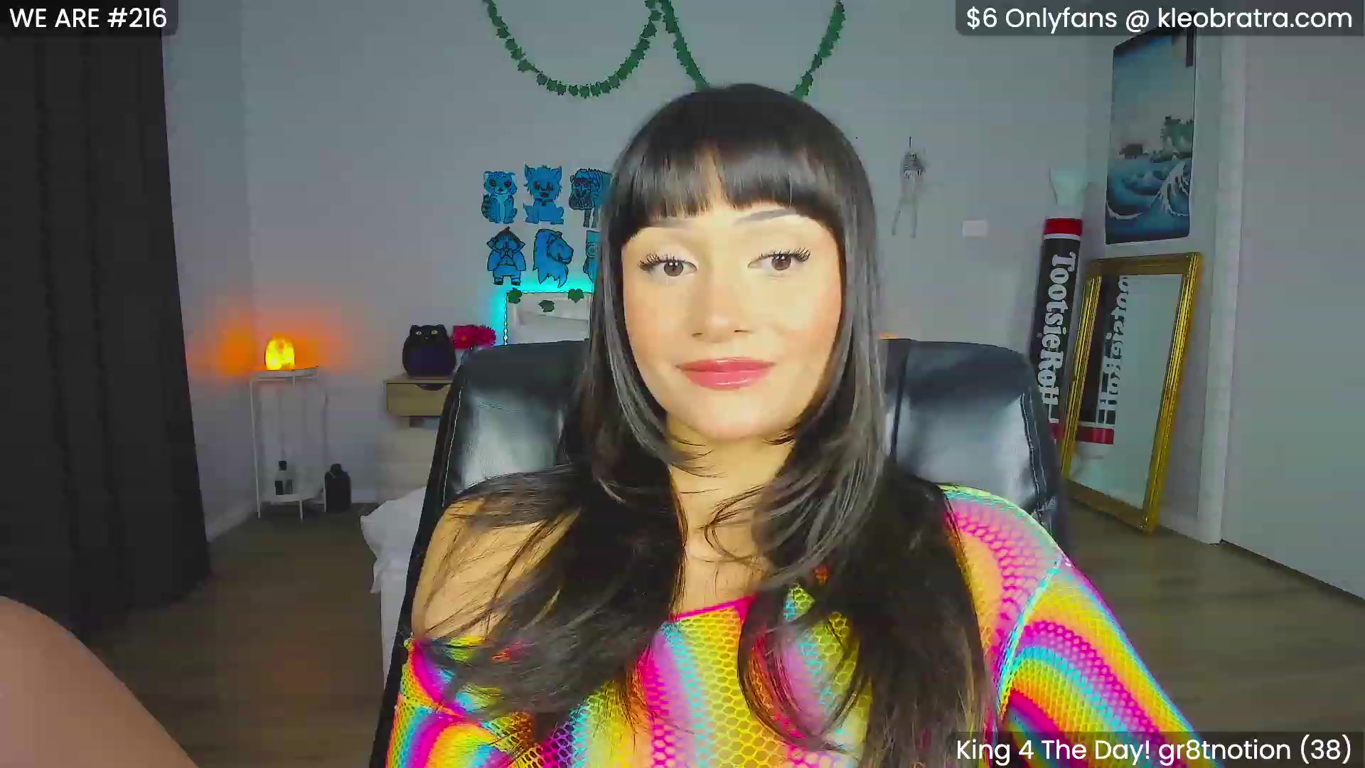 Gallery image thumbnail from KleoBratra's myfreecams stream on, 10/30/2023, 04:53 image 1 of 20
