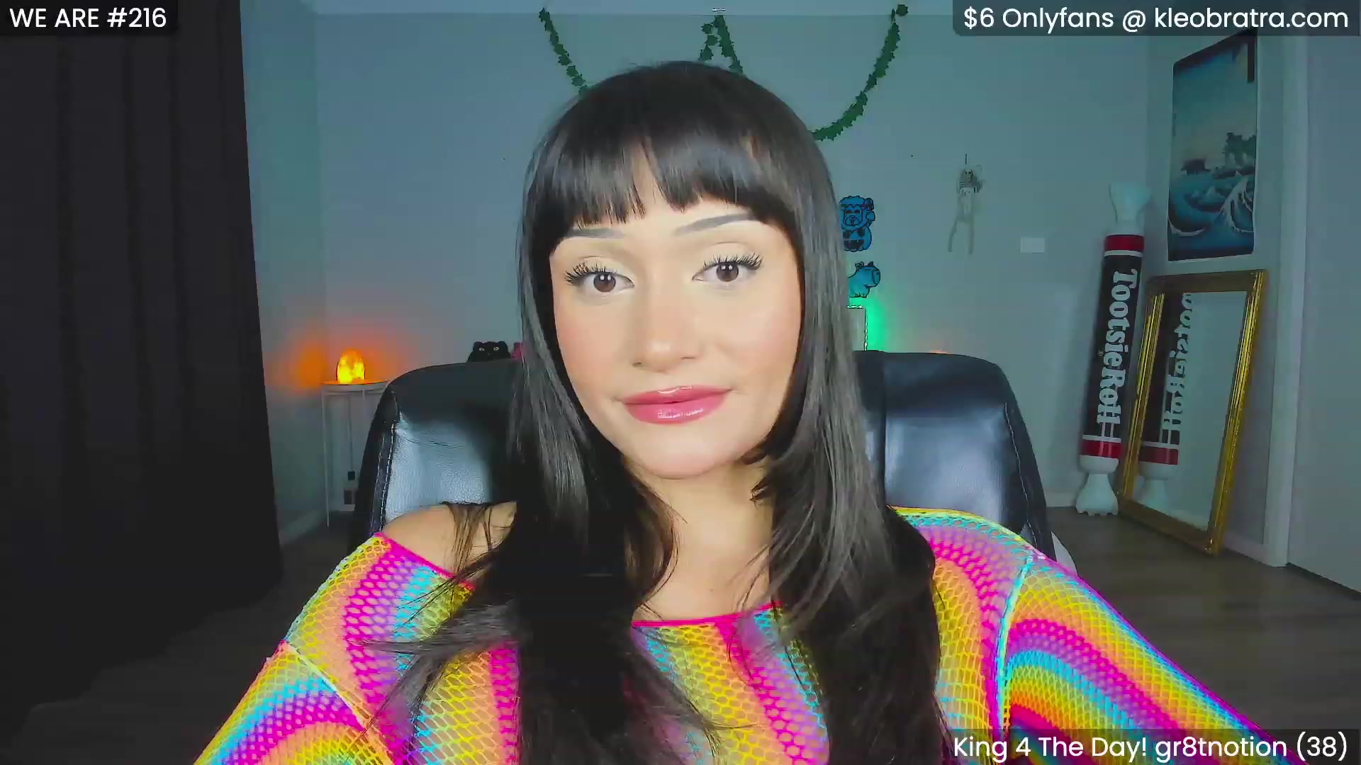 Gallery image thumbnail from KleoBratra's myfreecams stream on, 10/30/2023, 04:53 image 17 of 20