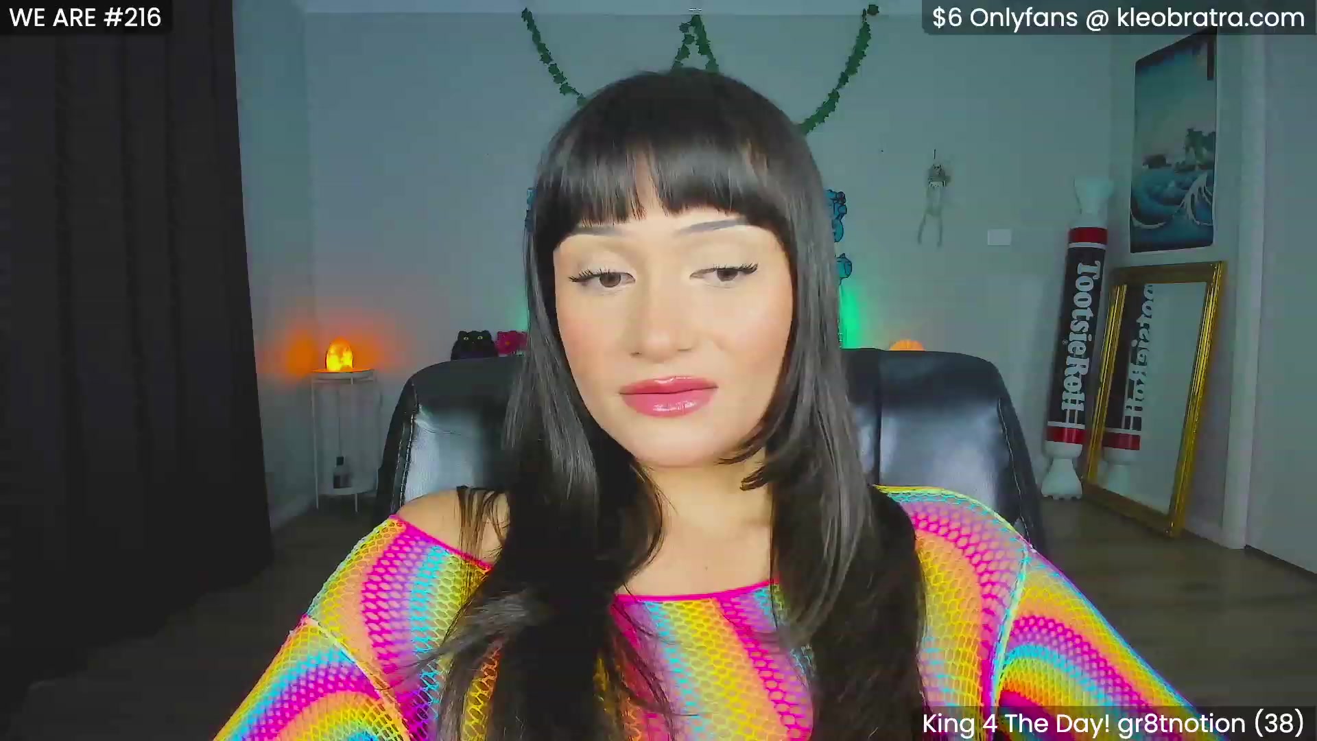 Gallery image thumbnail from KleoBratra's myfreecams stream on, 10/30/2023, 04:53 image 16 of 20
