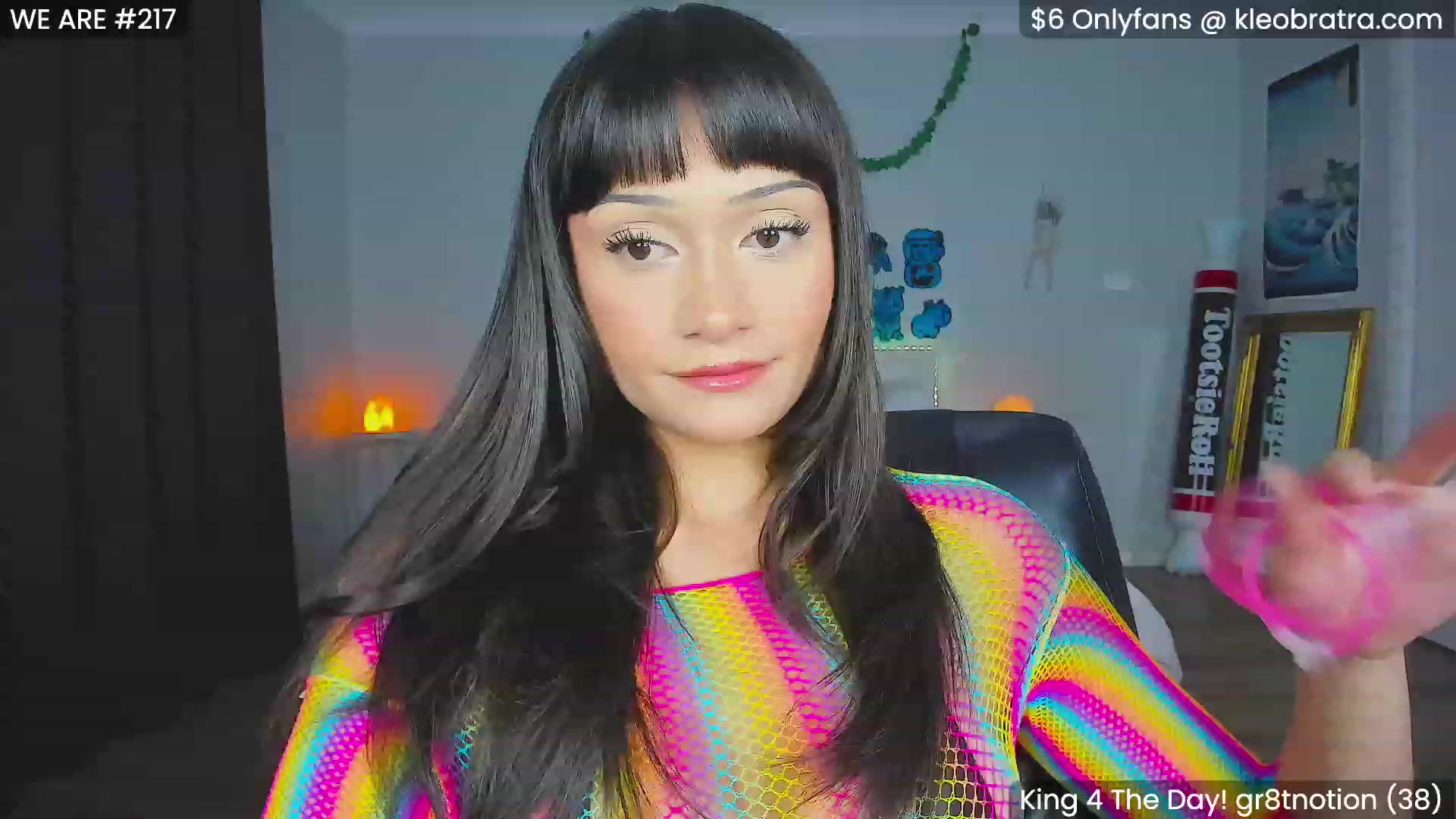Gallery image thumbnail from KleoBratra's myfreecams stream on, 10/30/2023, 05:21 image 8 of 20