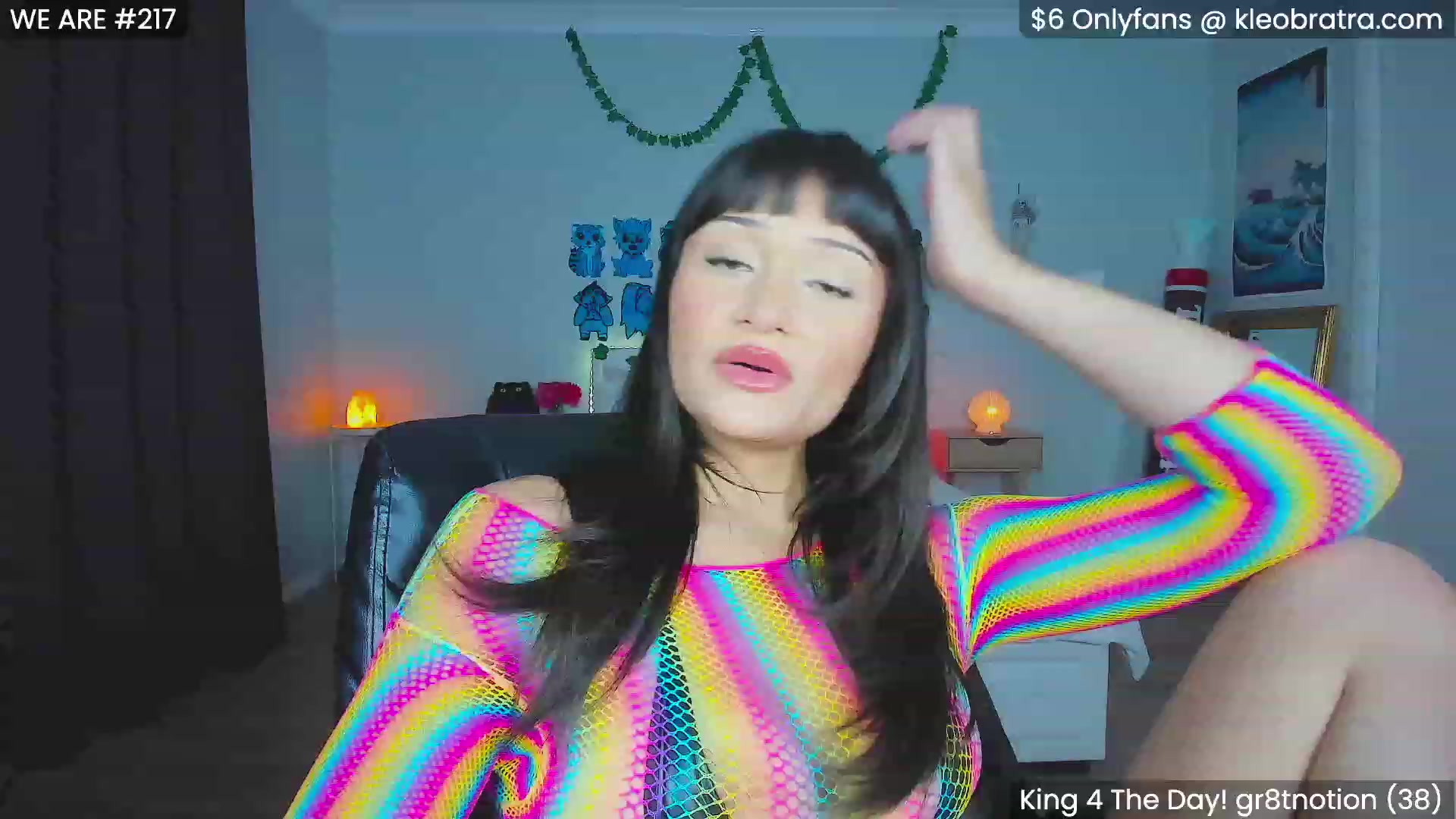 Gallery image thumbnail from KleoBratra's myfreecams stream on, 10/30/2023, 05:21 image 15 of 20