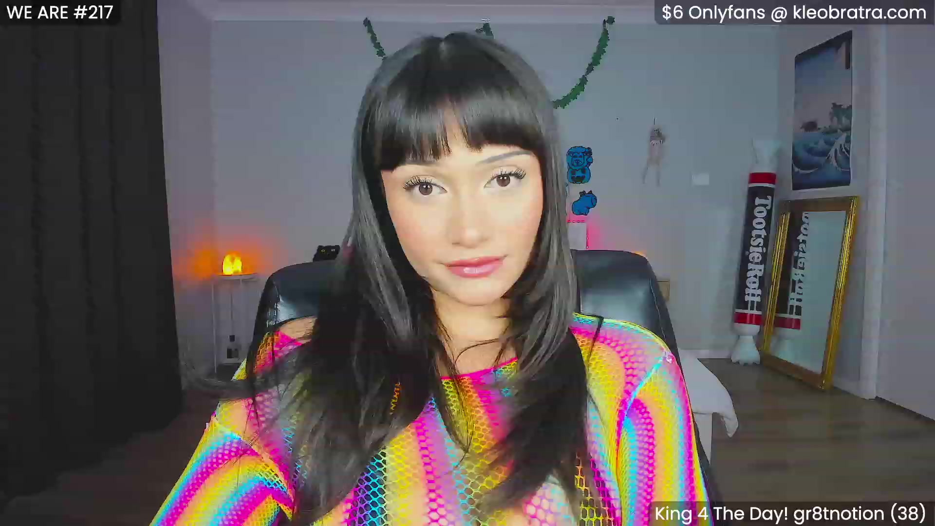 Gallery image thumbnail from KleoBratra's myfreecams stream on, 10/30/2023, 05:21 image 14 of 20