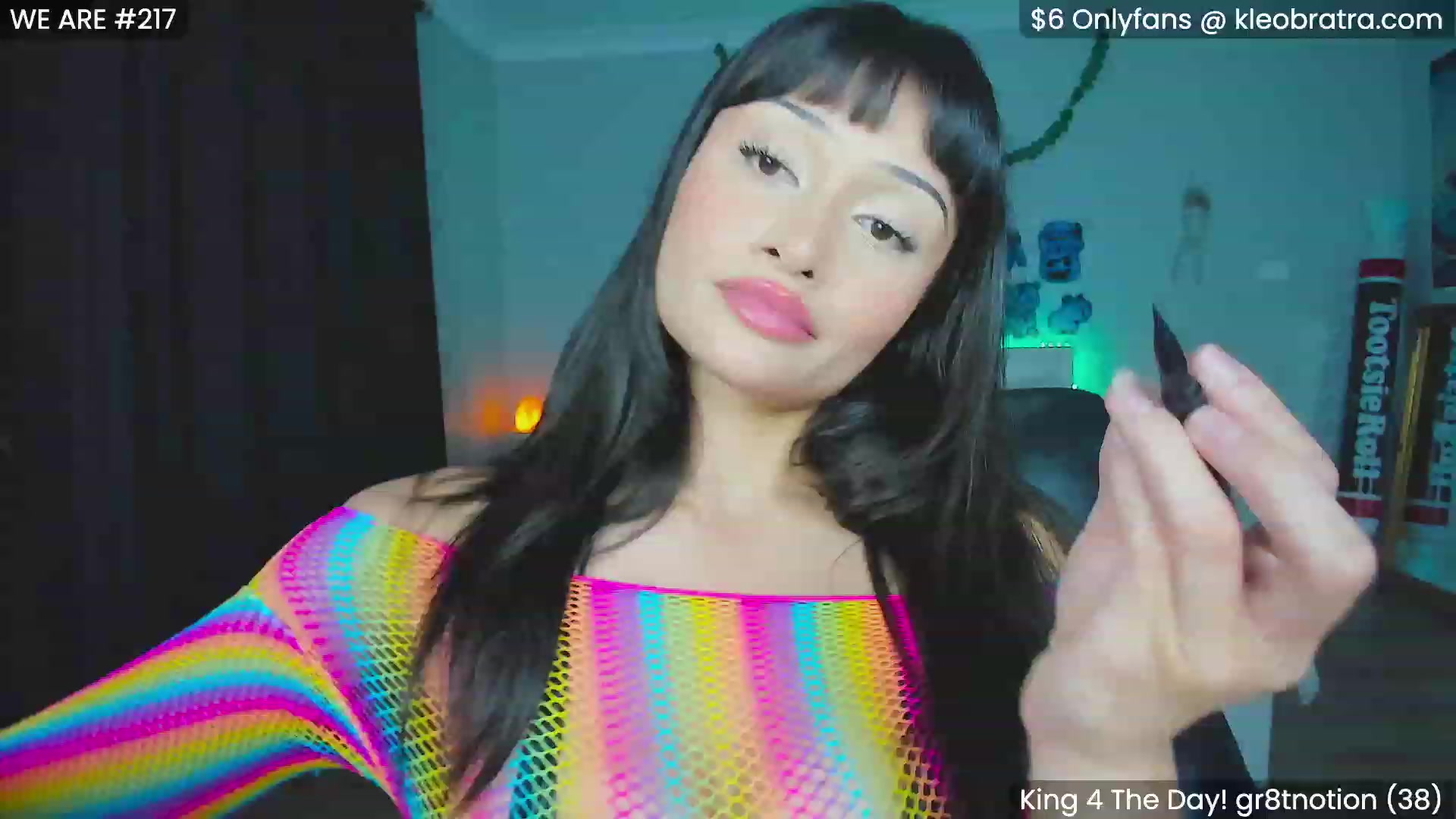 Gallery image thumbnail from KleoBratra's myfreecams stream on, 10/30/2023, 05:52 image 6 of 20