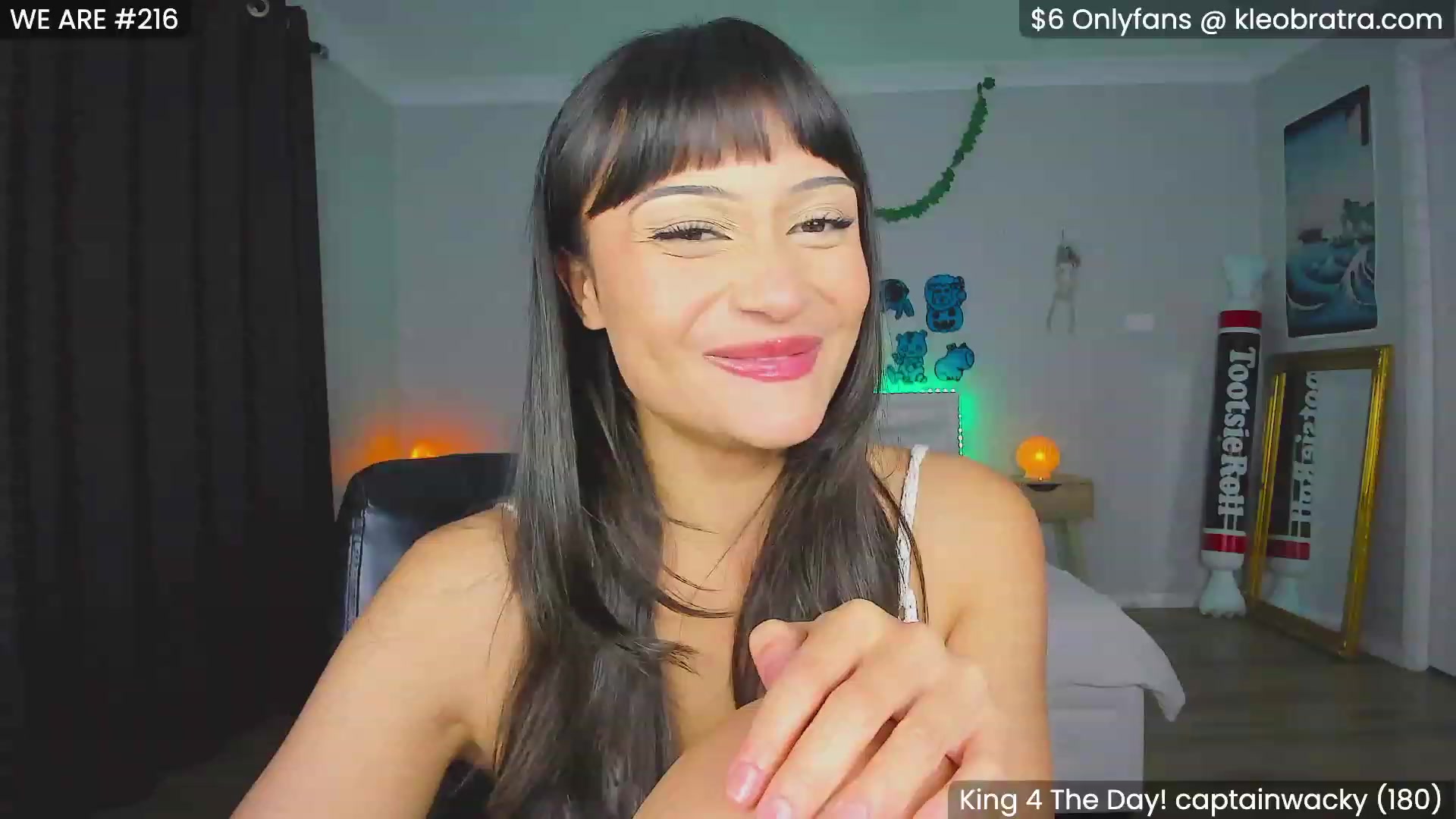 Gallery image thumbnail from KleoBratra's myfreecams stream on, 10/30/2023, 09:14 image 3 of 20