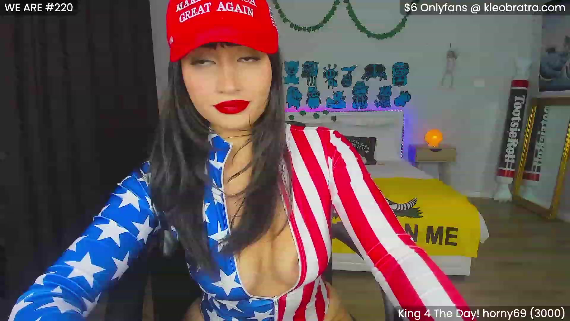 Gallery image thumbnail from KleoBratra's myfreecams stream on, 10/31/2023, 14:10 image 16 of 20