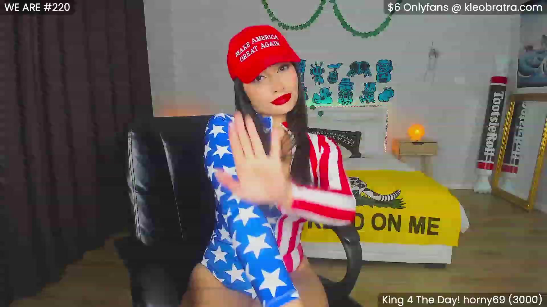 Gallery image thumbnail from KleoBratra's myfreecams stream on, 10/31/2023, 14:10 image 20 of 20