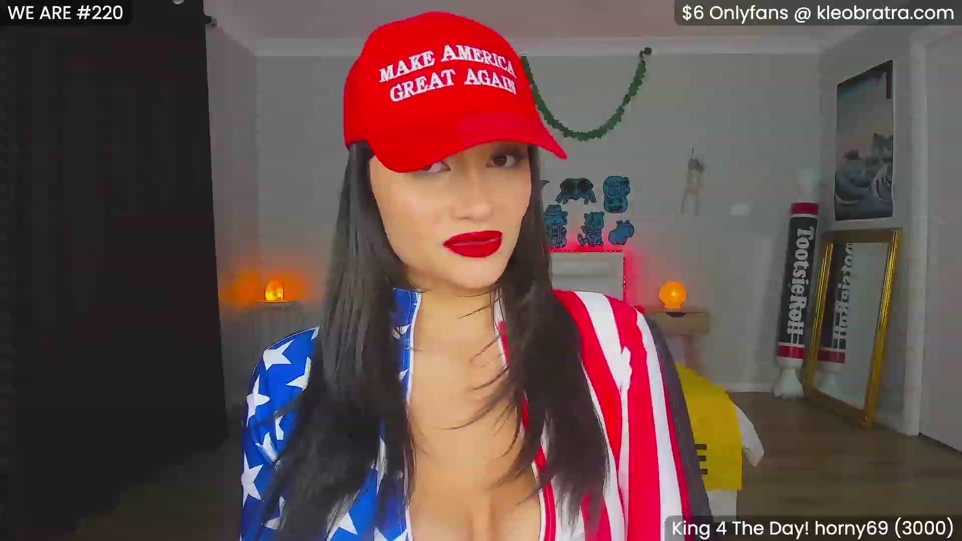 Gallery image thumbnail from KleoBratra's myfreecams stream on, 10/31/2023, 14:39 image 14 of 20