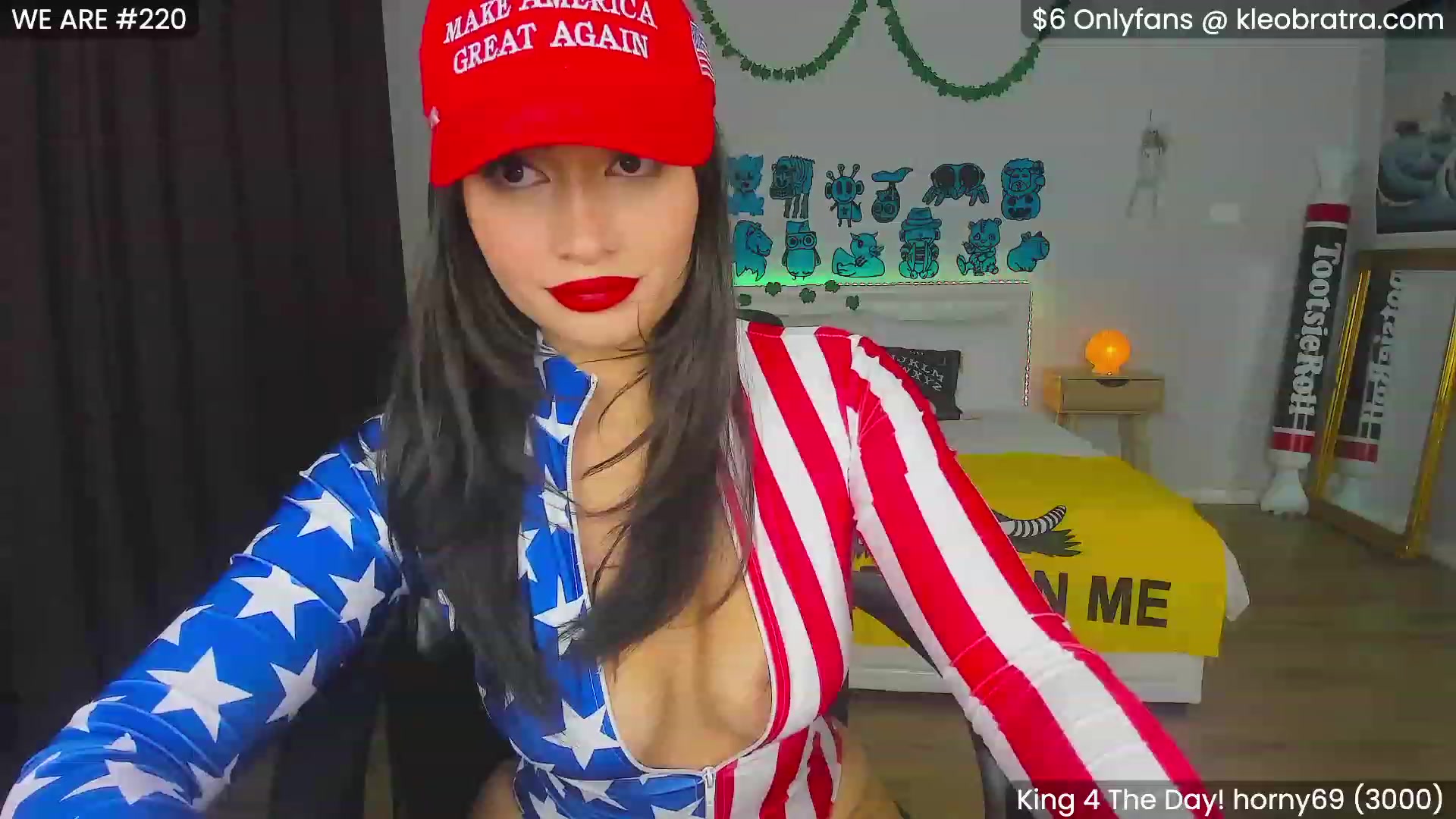Gallery image thumbnail from KleoBratra's myfreecams stream on, 10/31/2023, 14:39 image 9 of 20