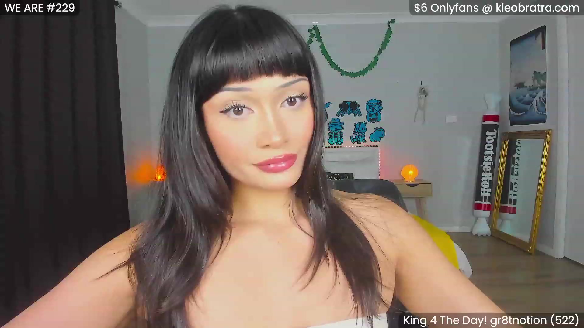 Gallery image thumbnail from KleoBratra's myfreecams stream on, 11/01/2023, 04:52 image 7 of 20