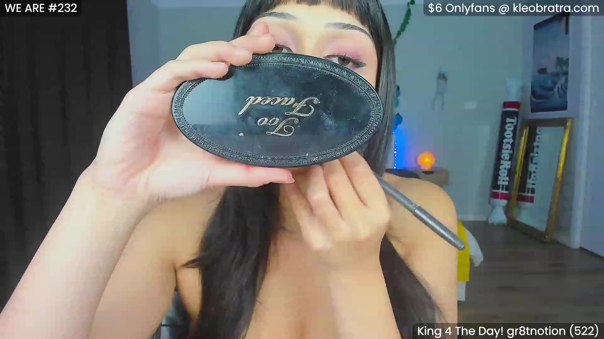 Gallery image thumbnail from KleoBratra's myfreecams stream on, 11/01/2023, 08:48 image 6 of 20
