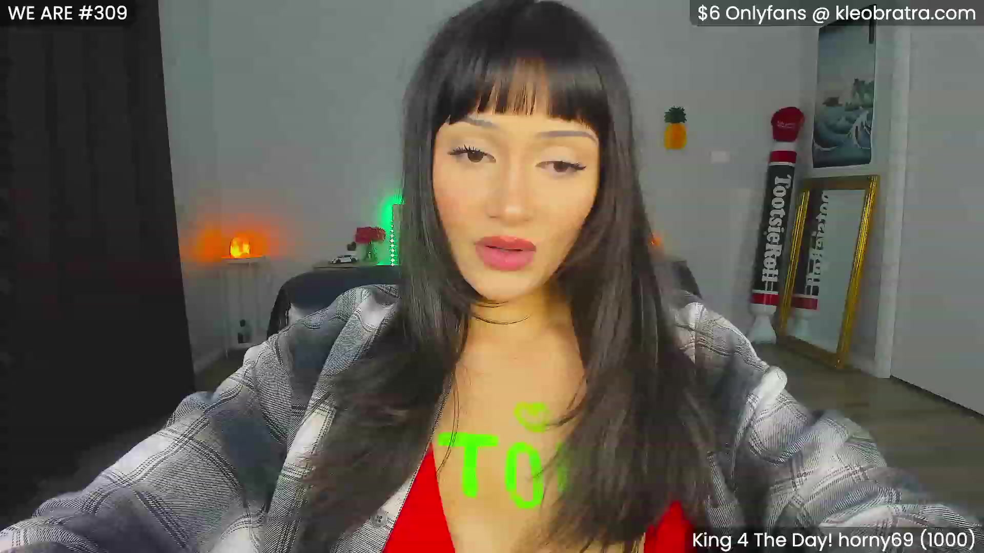 Gallery image thumbnail from KleoBratra's myfreecams stream on, 11/02/2023, 05:33 image 14 of 20