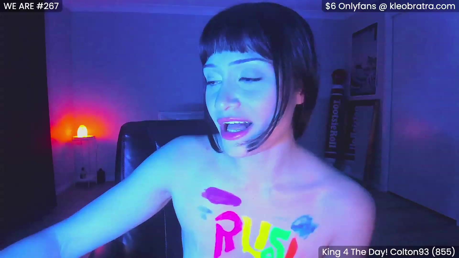 Gallery image thumbnail from KleoBratra's myfreecams stream on, 11/02/2023, 13:46 image 3 of 20