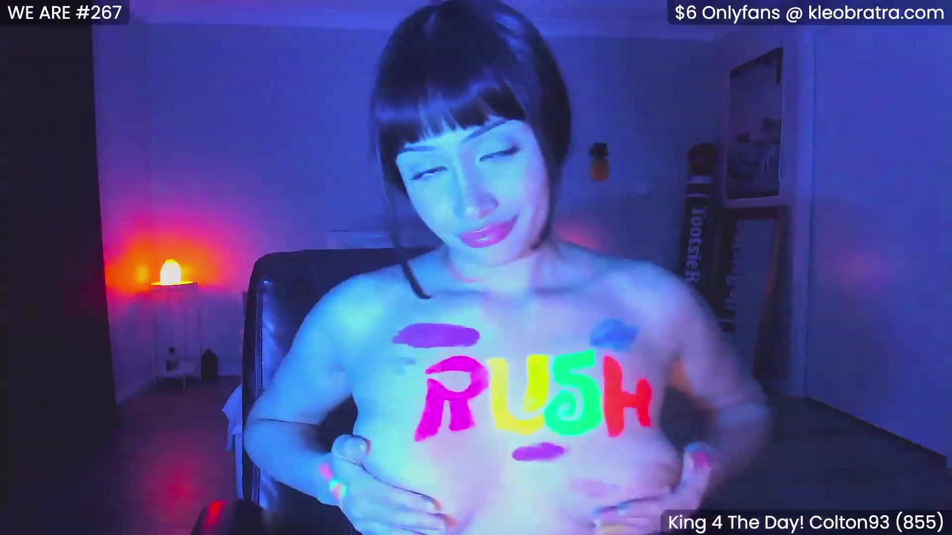 Gallery image thumbnail from KleoBratra's myfreecams stream on, 11/02/2023, 13:46 image 5 of 20
