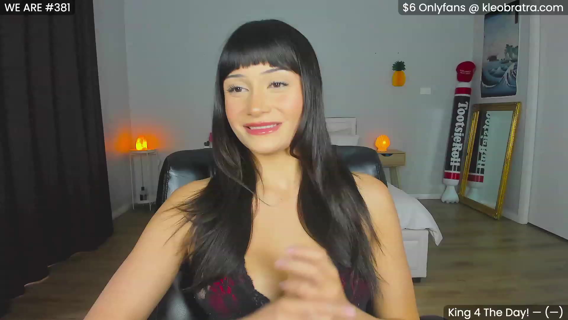 Gallery image thumbnail from KleoBratra's myfreecams stream on, 11/03/2023, 24:01 image 16 of 20