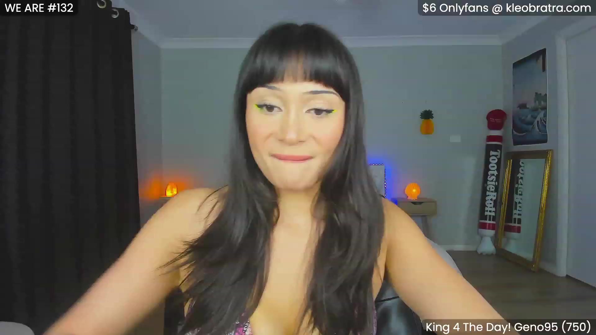 Gallery image thumbnail from KleoBratra's myfreecams stream on, 11/04/2023, 08:48 image 5 of 20