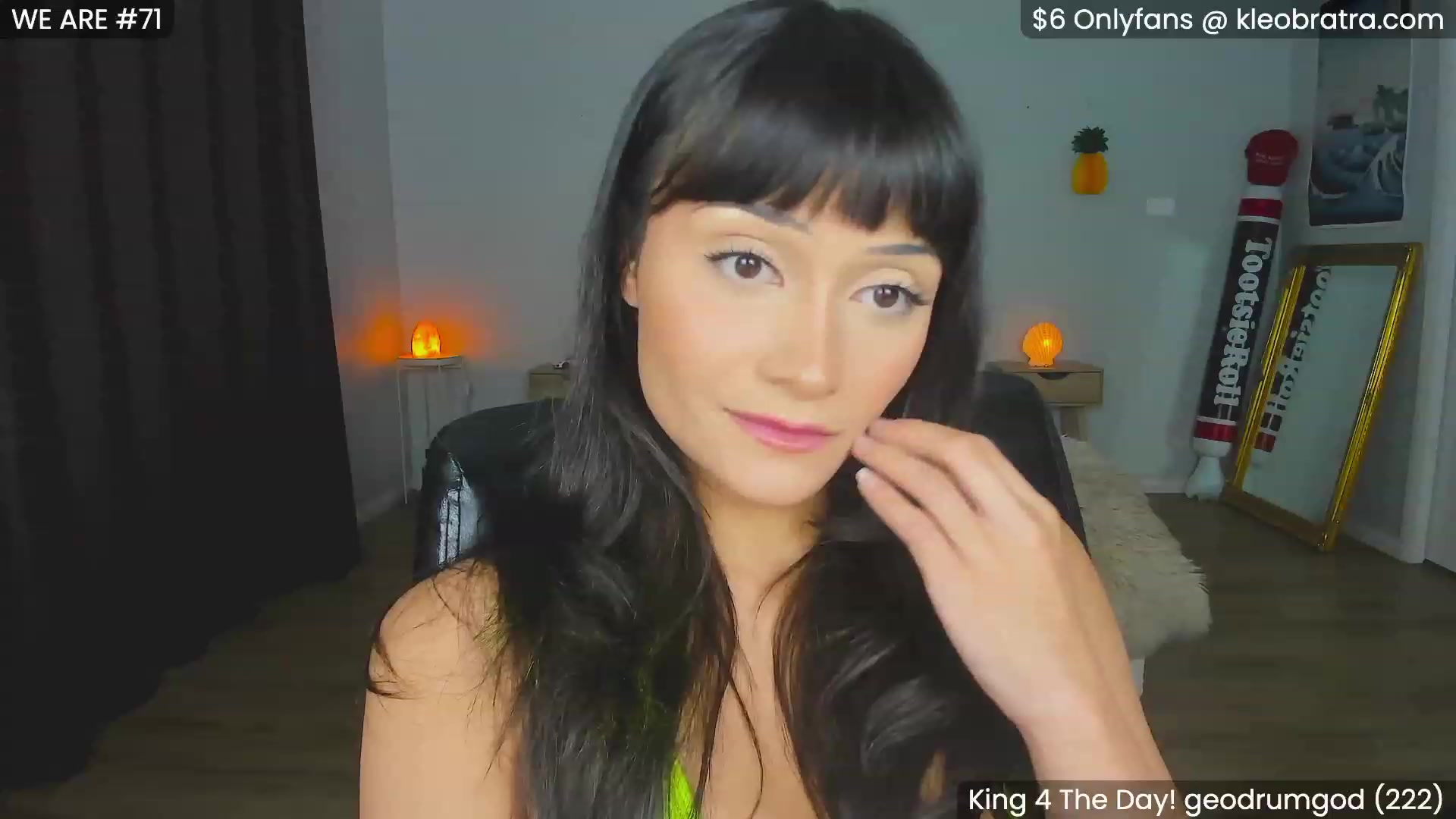 Gallery image thumbnail from KleoBratra's myfreecams stream on, 11/10/2023, 01:49 image 17 of 20