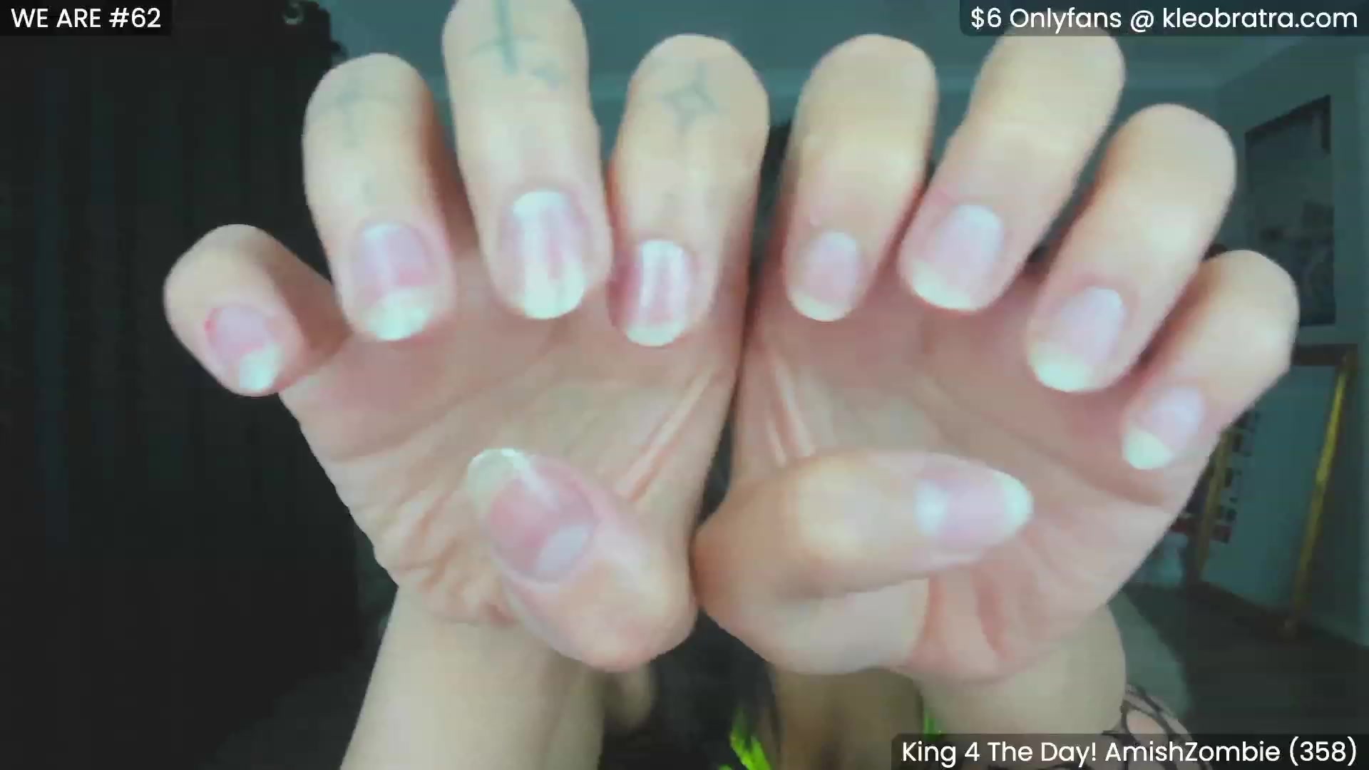 Gallery image thumbnail from KleoBratra's myfreecams stream on, 11/10/2023, 09:22 image 16 of 20