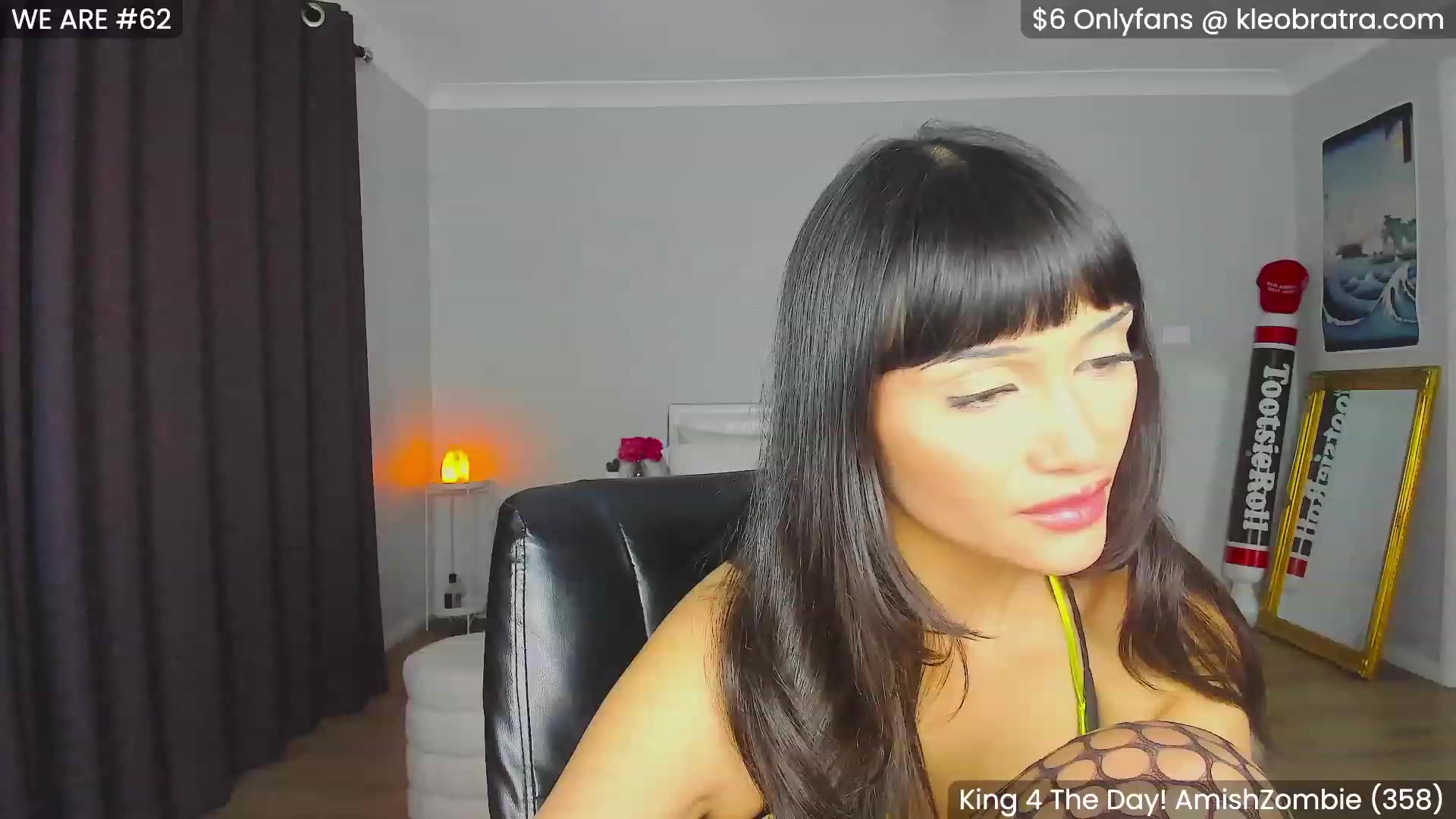 Gallery image thumbnail from KleoBratra's myfreecams stream on, 11/10/2023, 09:22 image 17 of 20