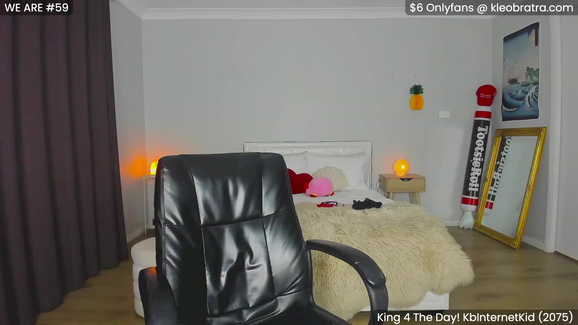 Gallery image thumbnail from KleoBratra's myfreecams stream on, 11/10/2023, 11:14 image 15 of 20
