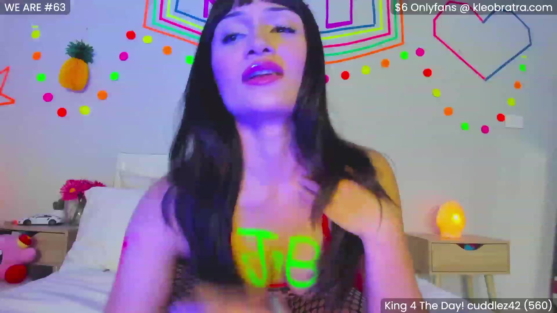 Gallery image thumbnail from KleoBratra's myfreecams stream on, 11/11/2023, 02:52 image 8 of 20